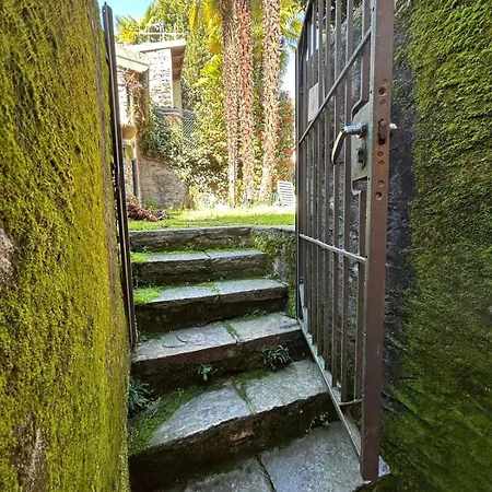 Casa Maria Giulia - Lovely With Garden Apartment Cannero Riviera
